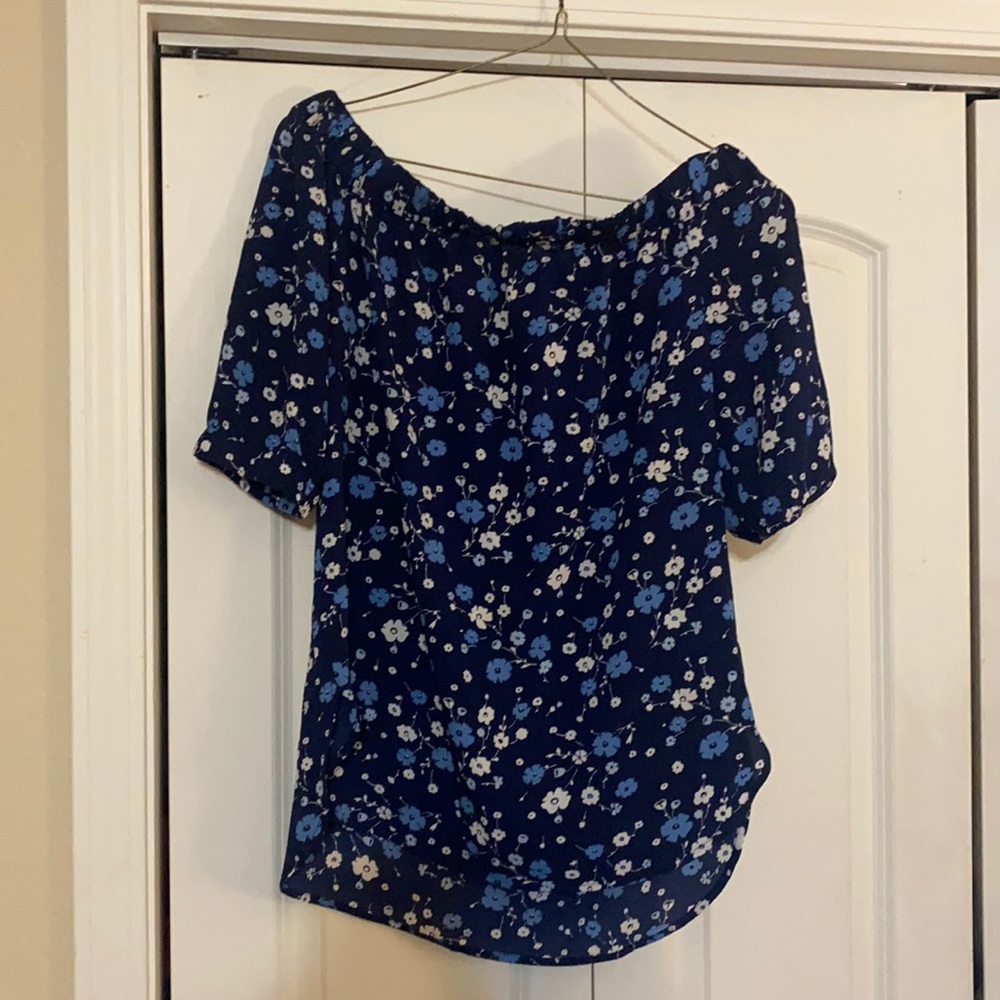 Michael Kors off the shoulder Top new